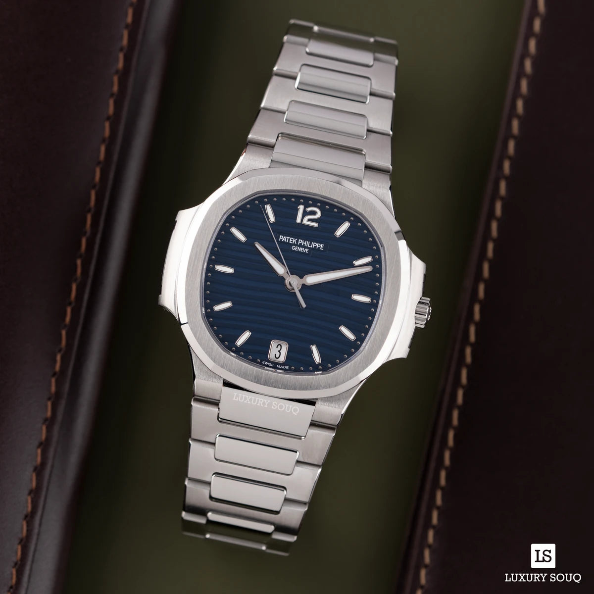 Patek Philippe Nautilus 7118/1A-001 blaues Opalzifferblatt Edelstahl